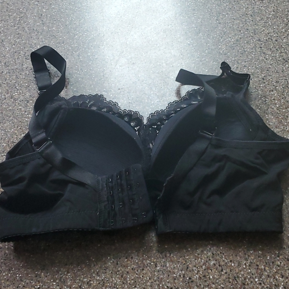 Bra - Picture 2 of 3